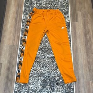 Nike limited edition sweats color:orange size medium